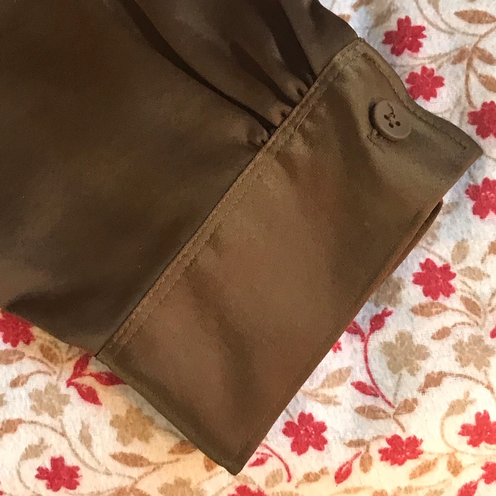 UNIVERSAL STANDARD EVA SATIN V-NECK BLOUSE CARAMEL SZ 2XS ( 6-8 ) - Picture 4 of 13